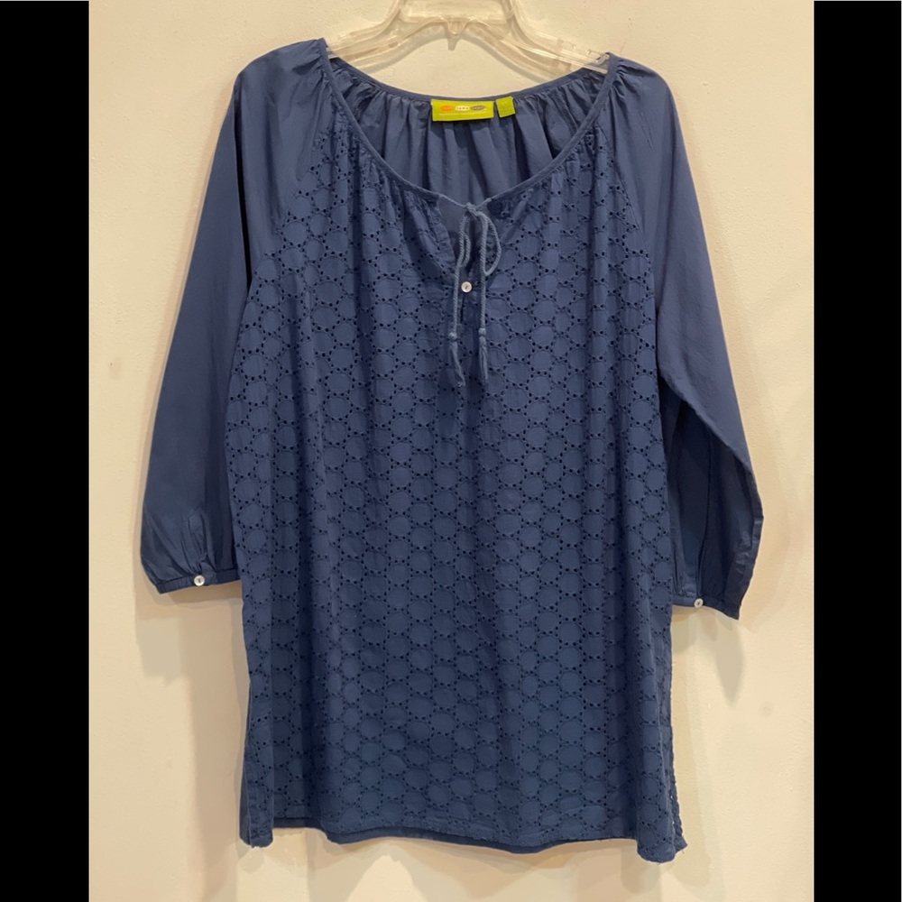Eyelet  Tunic / Blouse  Top